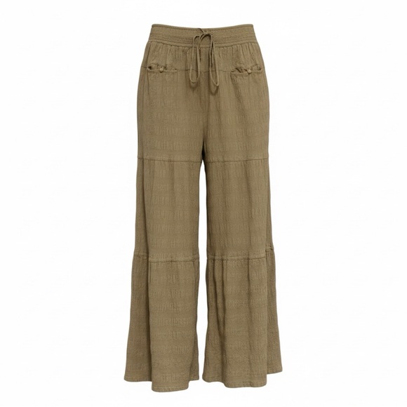 Free People Wide-Leg 
Tiered Pull-On Pant 
Size Large - Picture 5 of 15